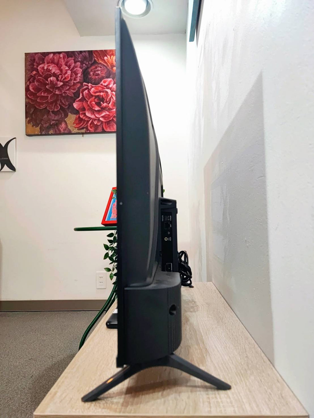 TCL 32" Tunerless Smart TV 32S54J (2023) + Remote | Tested – Used / Good Condition