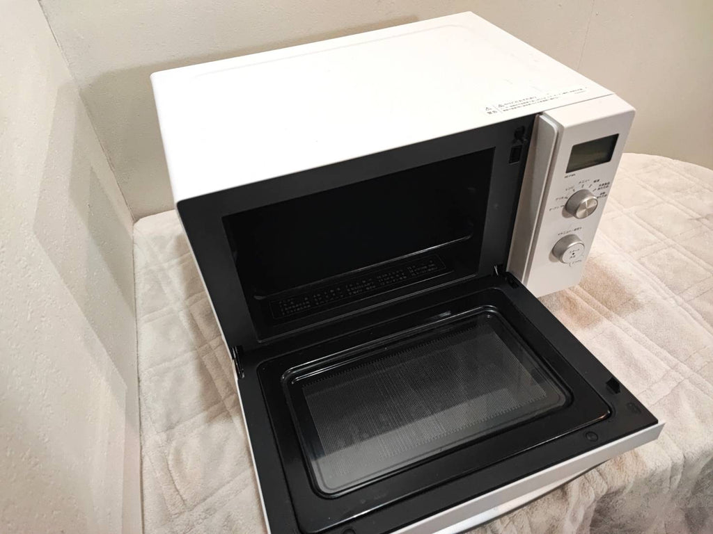 SHARP RE-F18A-W Oven Microwave (2020) White - Used Good Condition