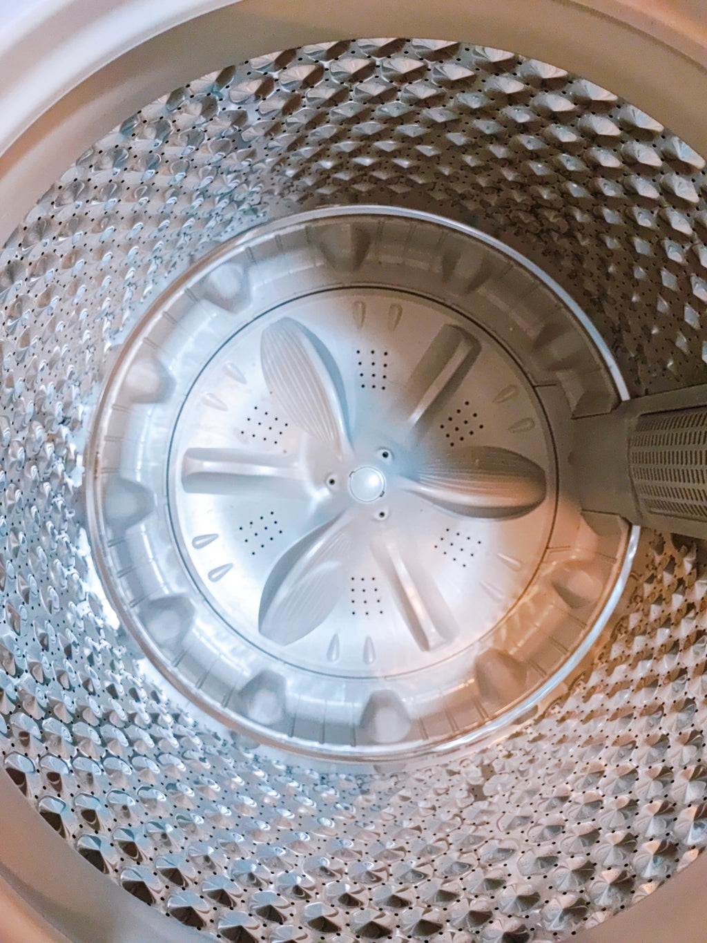 IRIS OHYAMA 10kg Top-Load Washing Machine (2023) – Used / Good Condition